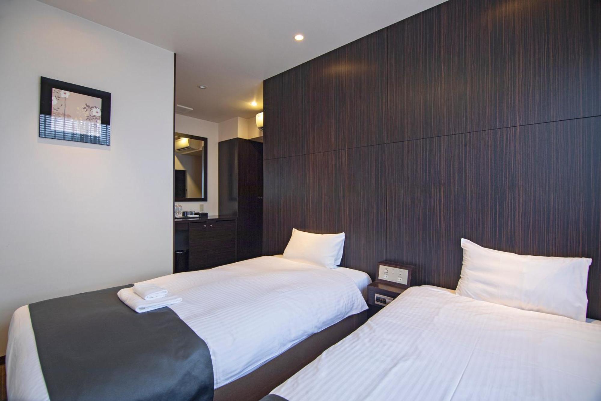 Wonz Hotel Self-Check-In โอซาก้า ภายนอก รูปภาพ