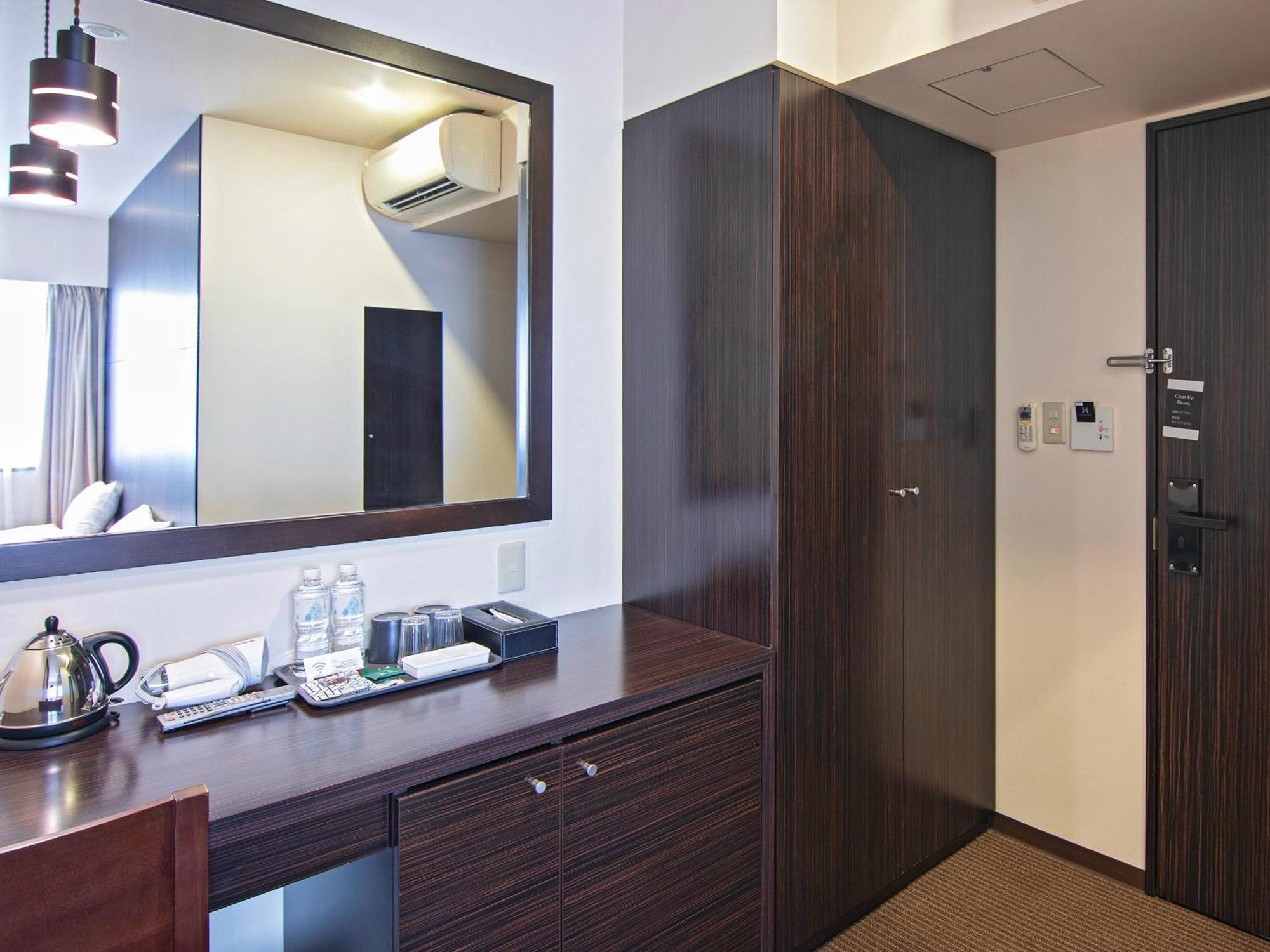 Wonz Hotel Self-Check-In โอซาก้า ภายนอก รูปภาพ