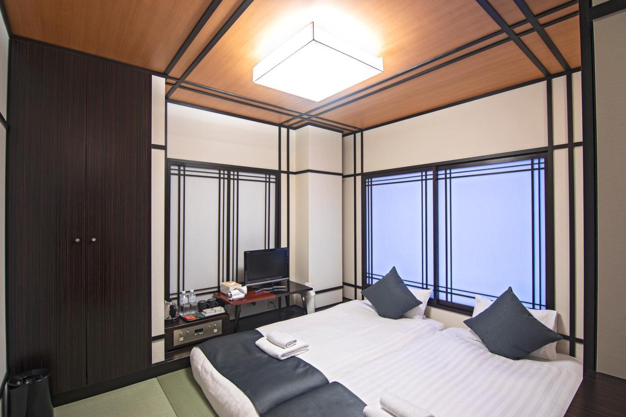 Wonz Hotel Self-Check-In โอซาก้า ภายนอก รูปภาพ